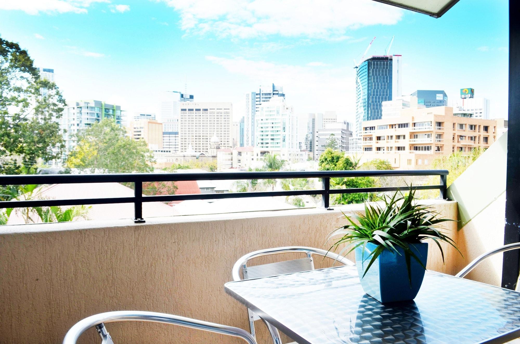 Spring Hill Mews Apartments Μπρίσμπεϊν Εξωτερικό φωτογραφία