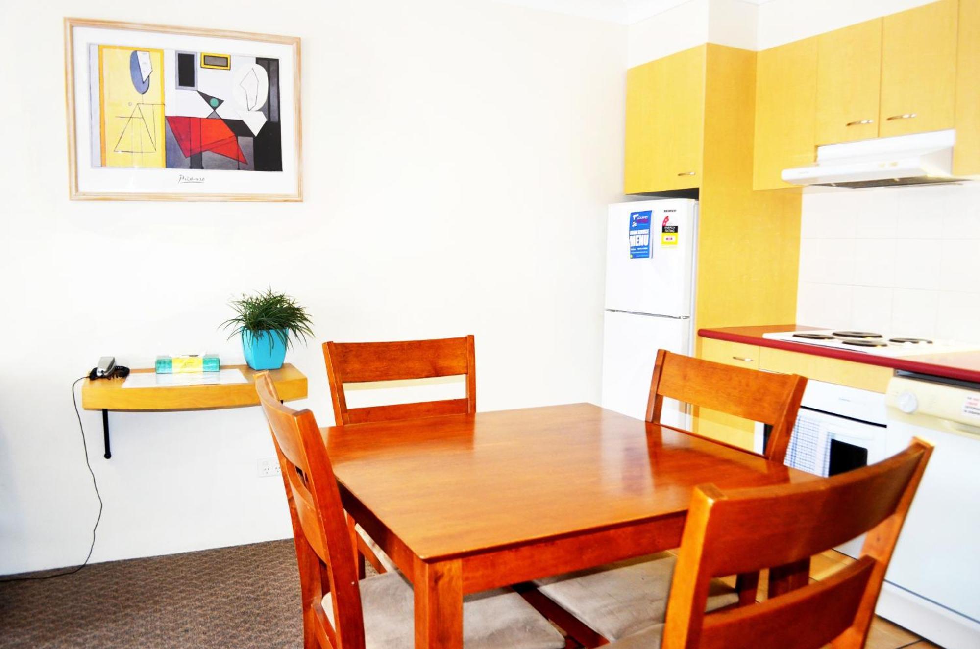Spring Hill Mews Apartments Μπρίσμπεϊν Δωμάτιο φωτογραφία
